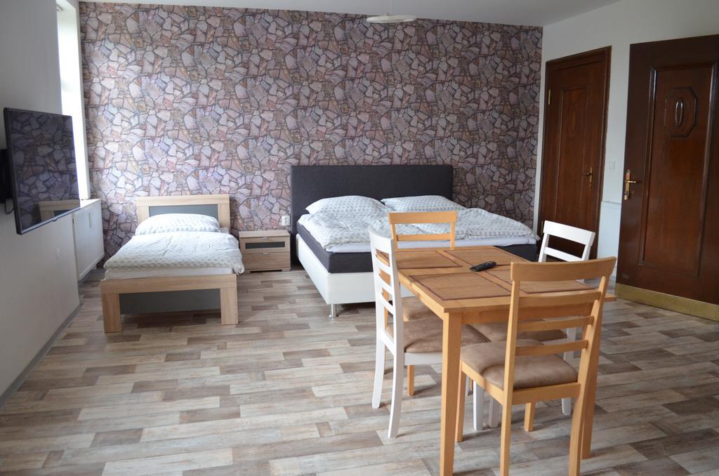 Penzion Jungmannova Šluknov Quarto foto